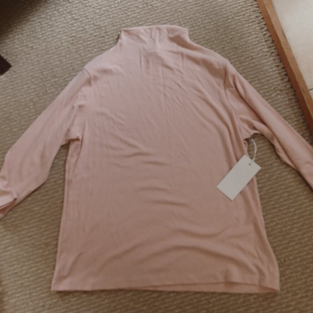 Hudson North The Bay Light Top NWT